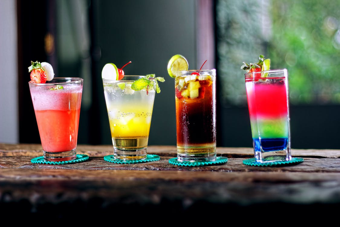 The Perfect Buzz—The Best Boat Drinks for Your Yacht Charter 11 Best Boat Drinks for Your Yacht Charter