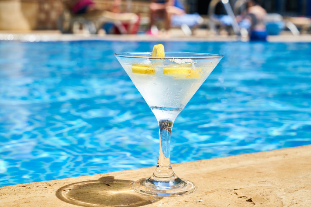 The Perfect Buzz—The Best Boat Drinks for Your Yacht Charter 1 Margarita