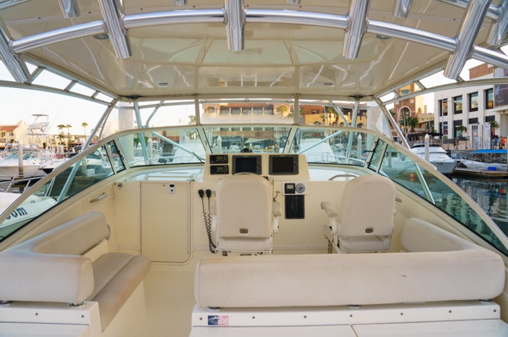 Things You Need for a Luxurious Fishing Experience 1 Photo of 38’Albemarle Yacht