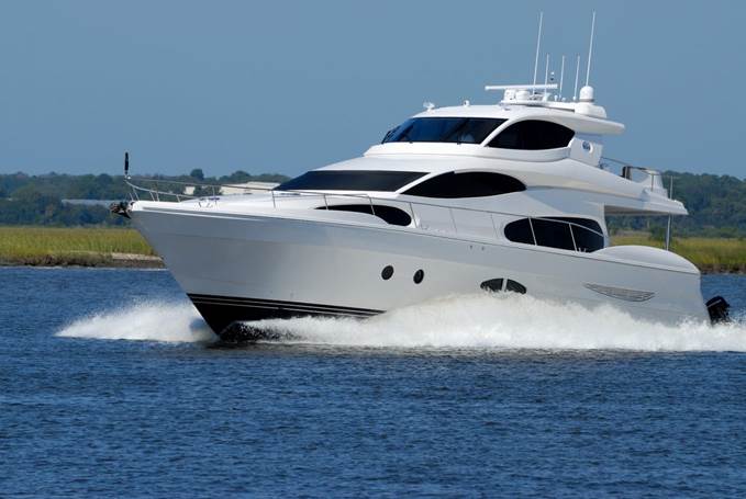 Reasons Why You Should Go For a Family Sailing Holiday 1 yacht sailing on crystal blue water