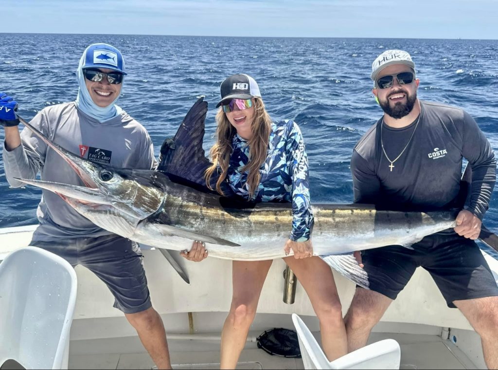 Summer Fishing in Cabo San Lucas: A Paradise for Anglers 1 Summer Fishing in Cabo San Lucas