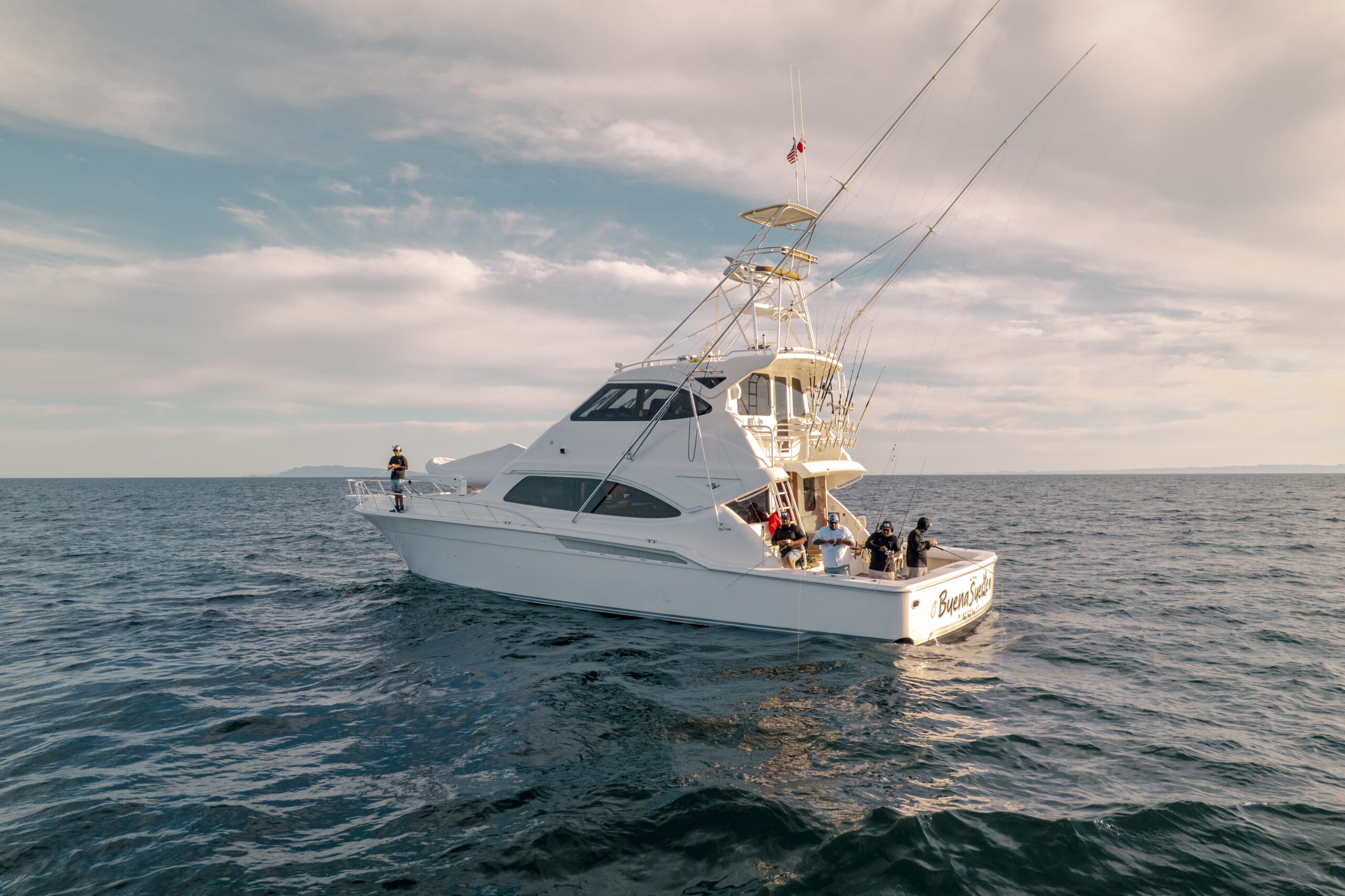 Luxury Marlin Fishing Adventure in Loreto 6 Luxury Marlin Fishing Adventure in Loreto